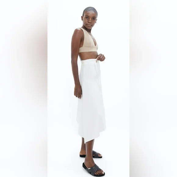 NWT 1 PEOPLE Mallorca Asymmetric Skirt White Dove ( Size: L)